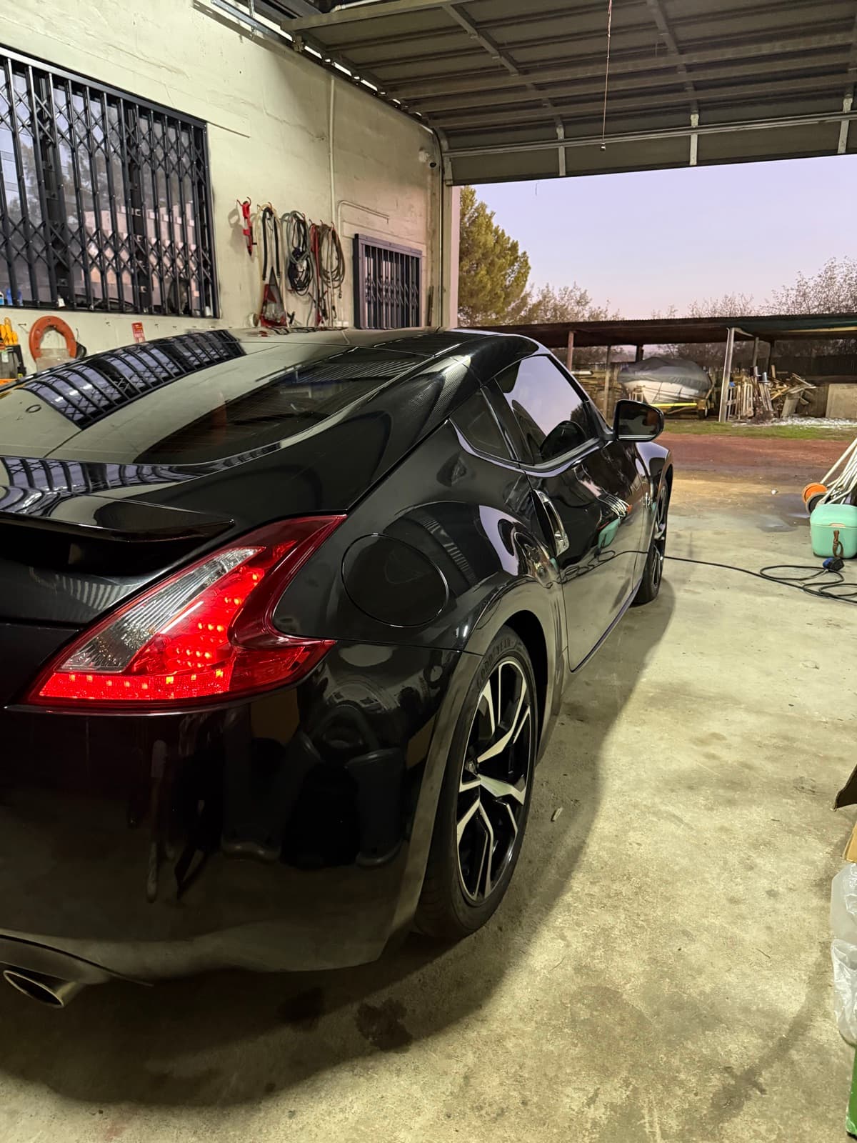 Nissan 370z detailed by Kiff Detailing